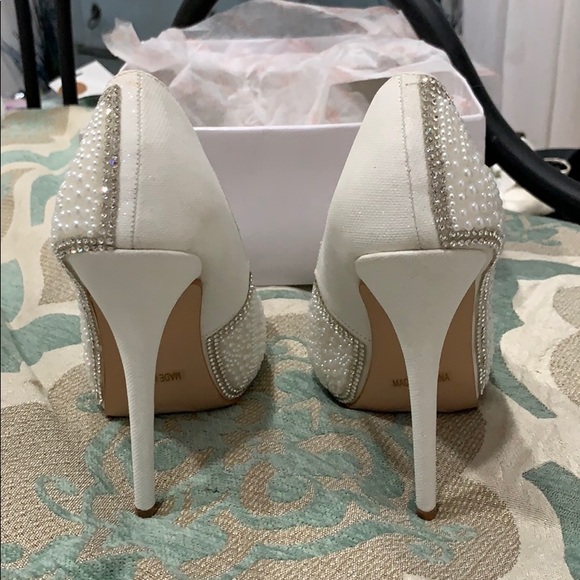 David’s Bridal bridal heels - Picture 4 of 8